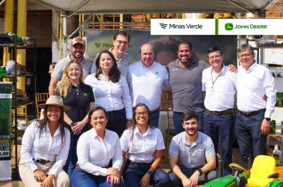 Antonio Carrere marca presença em evento de Mulheres do Café